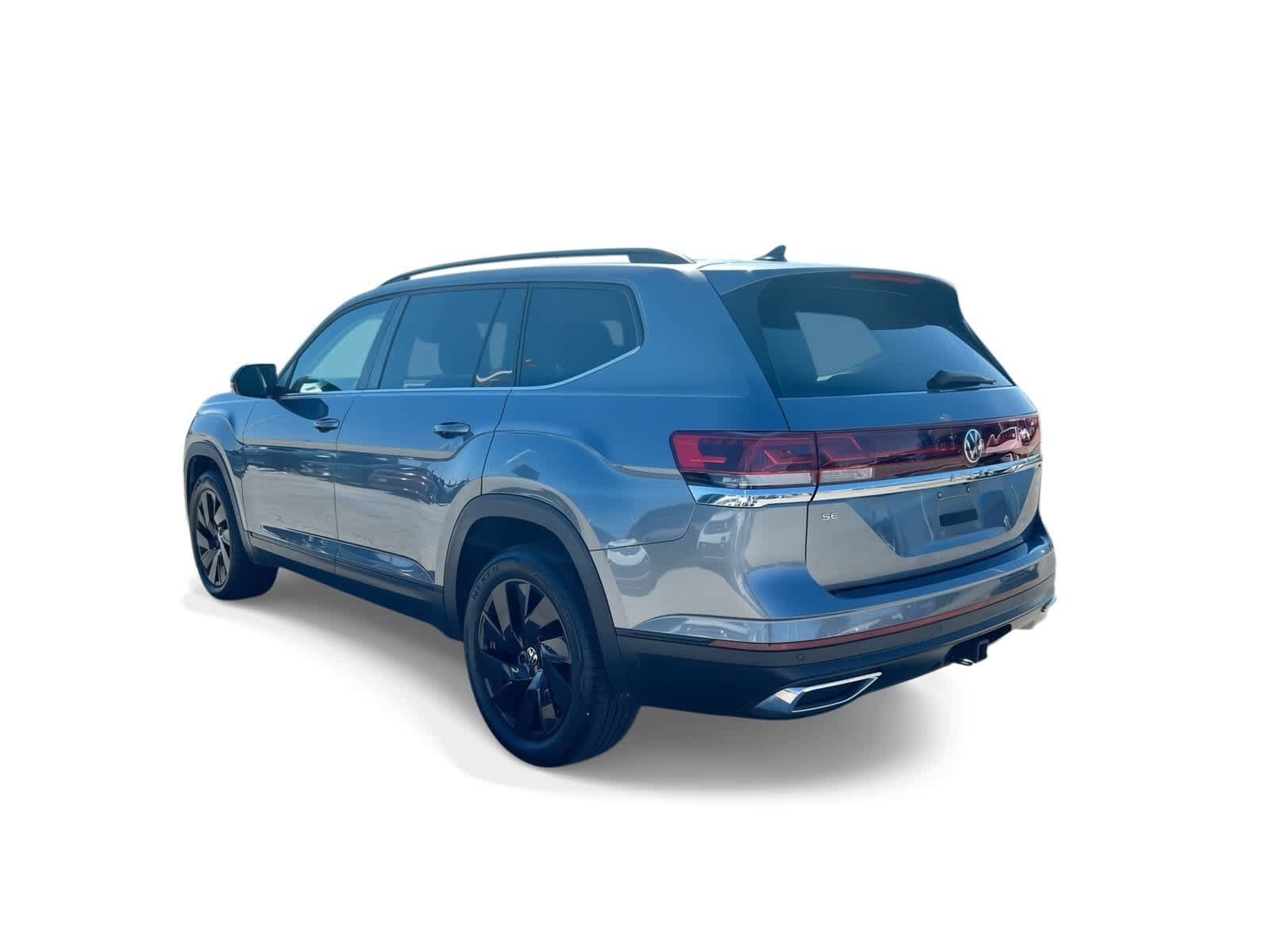 Used 2024 Volkswagen Atlas SE w/ Black Wheel Package FWD image 6