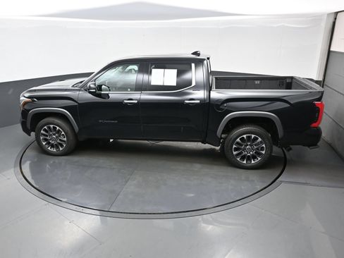 Used 2023 Toyota Tundra Limited AWD/4WD image 36