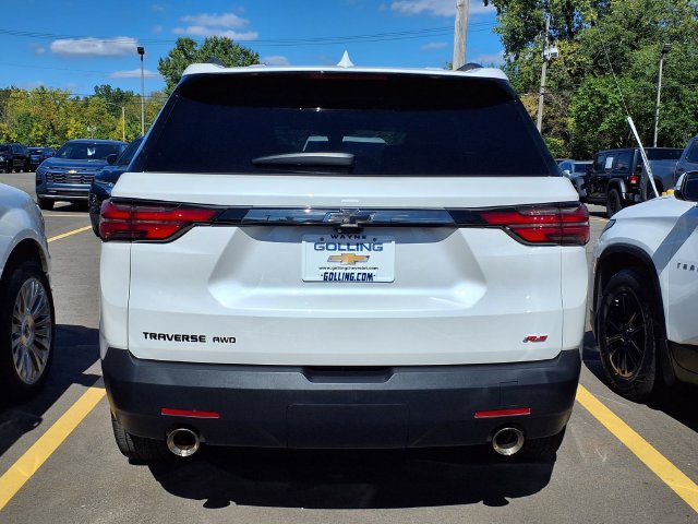 Used 2023 Chevrolet Traverse RS AWD/4WD image 26