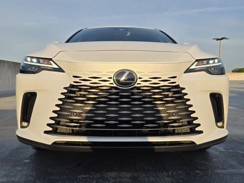 Used 2025 Lexus RX 350 FWD image 16