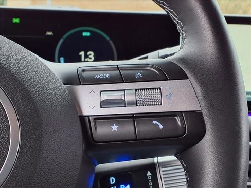 Used 2025 Hyundai Sonata Limited image 13