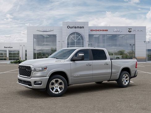 New 2026 RAM 1500 4x4 Crew Cab image 2