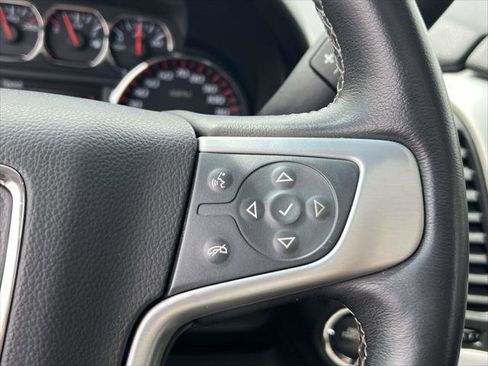Used 2016 GMC Yukon SLT w/ Open Road Package AWD/4WD image 26
