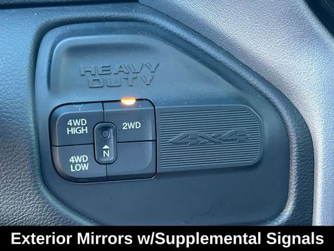 Used 2024 RAM 3500 Laramie w/ Night Edition image 28