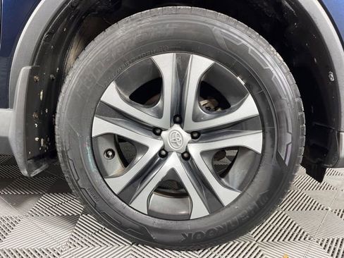 Used 2017 Toyota RAV4 LE FWD image 15