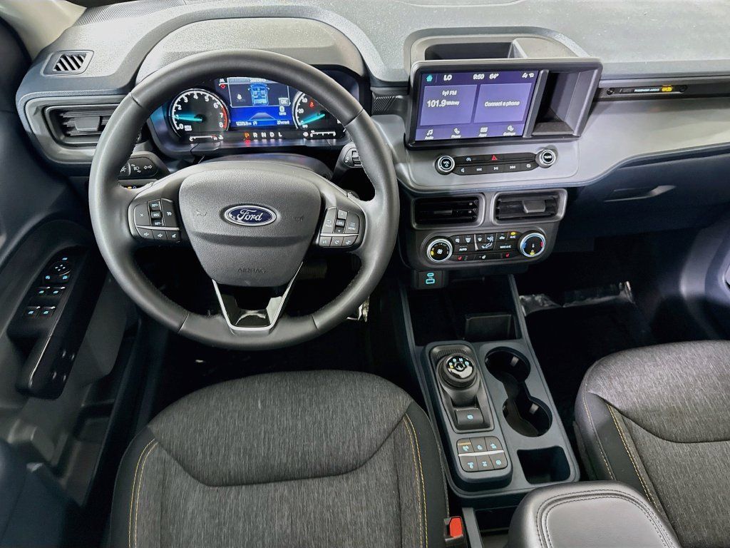 Used 2024 Ford Maverick Tremor w/ Tremor Off-Road Package AWD/4WD image 3