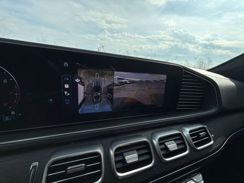 Used 2025 Mercedes-Benz GLE 350 4MATIC image 21