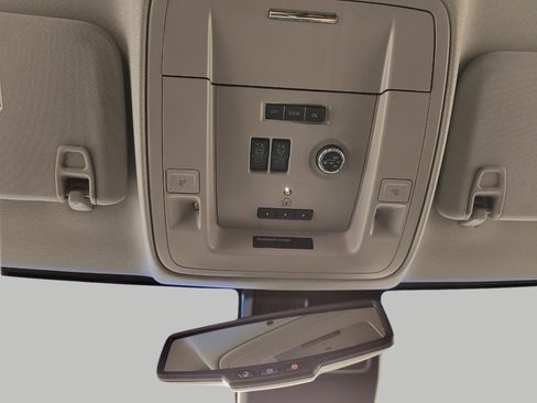 Used 2017 GMC Yukon Denali w/ Open Road Package image 20