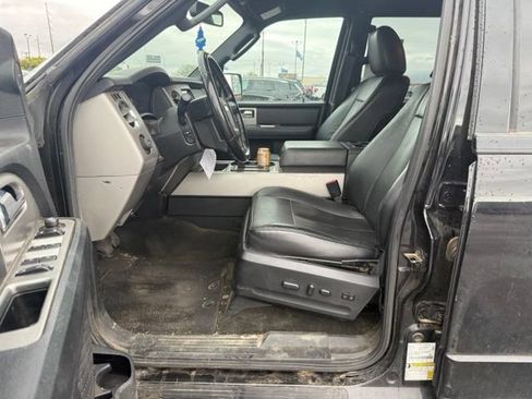 Used 2016 Ford Expedition EL XLT w/ Equipment Group 202A AWD/4WD image 15