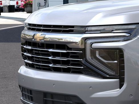 New 2026 Chevrolet Suburban LT w/ Comfort Package RWD image 25