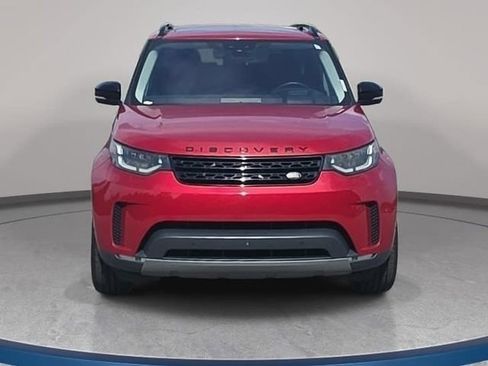 Used 2017 Land Rover Discovery HSE AWD/4WD image 2