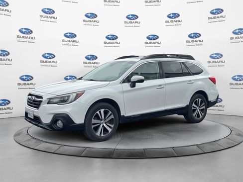 Used 2019 Subaru Outback 2.5i Limited AWD/4WD image 2