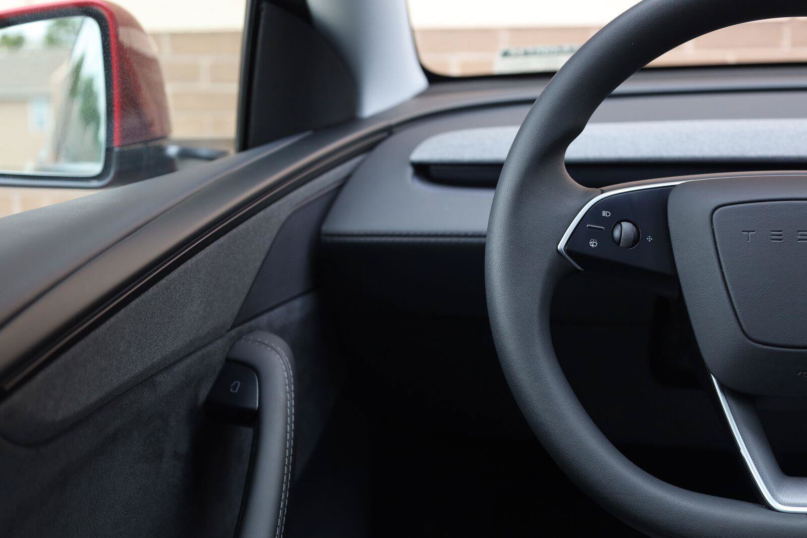 Used 2026 Tesla Model Y Long Range AWD/4WD image 33