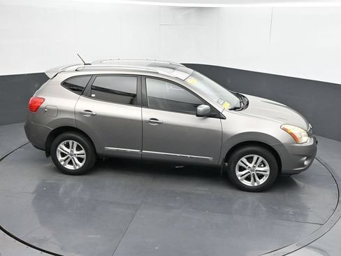 Used 2013 Nissan Rogue SV w/ Premium Pkg AWD/4WD image 34