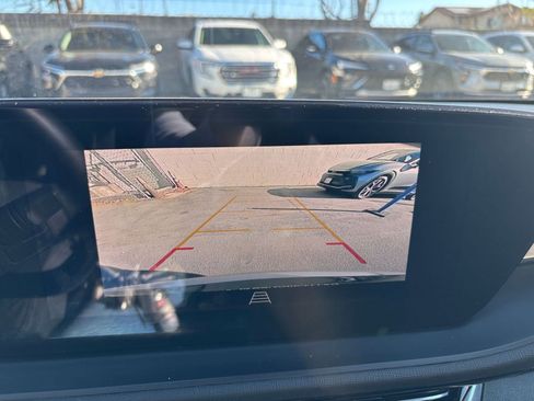 Used 2025 Buick Envista Sport Touring image 17