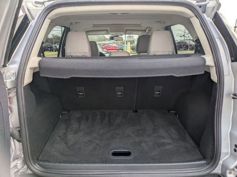 Used 2020 Ford EcoSport SE w/ SE Convenience Package image 30