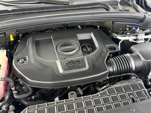 Certified 2022 Jeep Grand Cherokee Summit AWD/4WD image 33