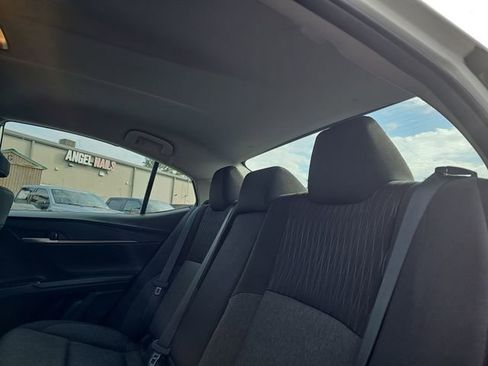Used 2025 Toyota Camry LE FWD image 25