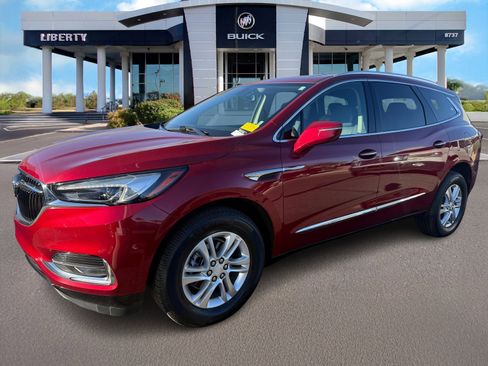 Used 2021 Buick Enclave Essence w/ Sound and Sites Package image 4