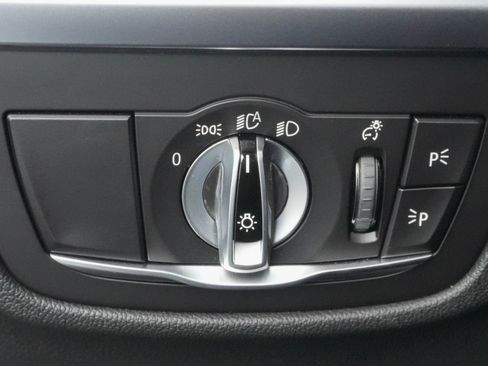 Used 2022 BMW X3 sDrive30i w/ Premium Package 2 RWD image 16