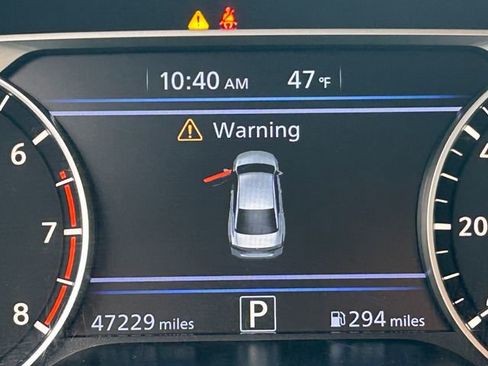 Used 2024 Nissan Altima 2.5 SV FWD image 23