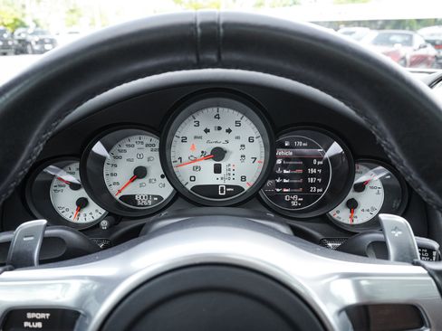 Used 2015 Porsche 911 Turbo S AWD/4WD image 22
