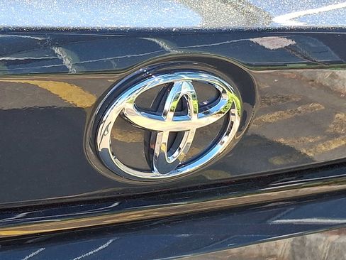 Used 2025 Toyota Corolla LE FWD image 29