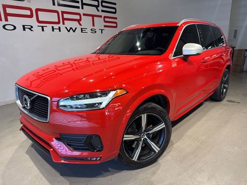Used 2017 Volvo XC90 T5 R-Design image 2