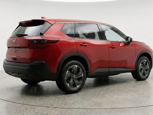 Used 2025 Nissan Rogue SV image 9