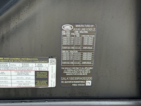 Used 2024 Land Rover Range Rover Long Wheelbase Autobiography image 30