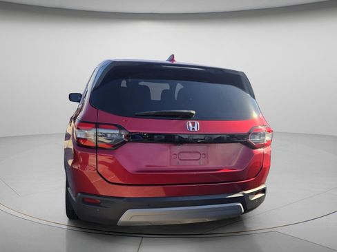 Used 2023 Honda Pilot EX-L image 3