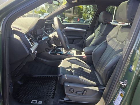 Used 2021 Audi Q5 Prestige AWD/4WD image 12