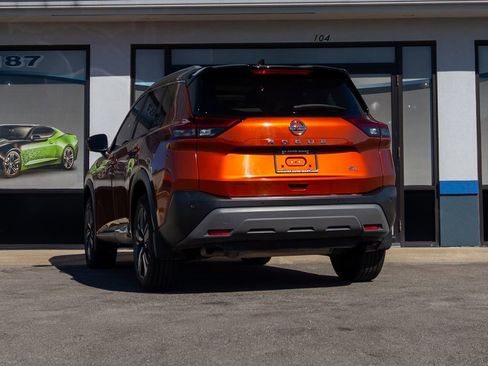 Used 2021 Nissan Rogue SL image 8