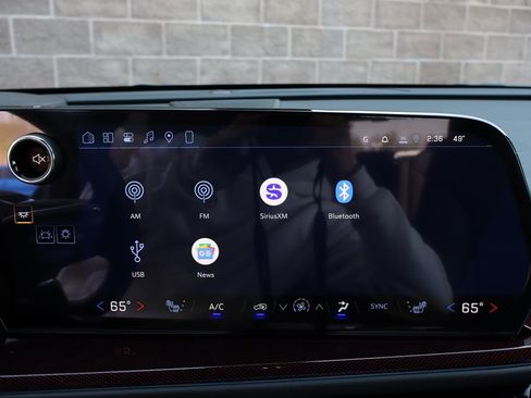 New 2026 Chevrolet Traverse Z71 w/ Enhanced Driving Package AWD/4WD image 25