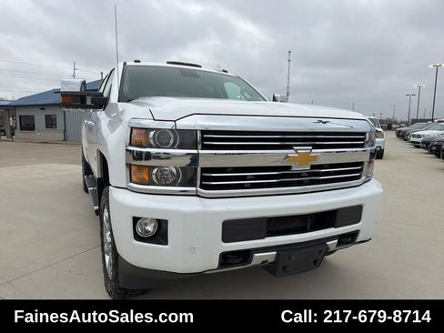 Used 2016 Chevrolet Silverado 2500 High Country w/ Duramax Plus Package image 30