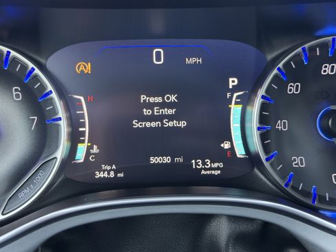 Used 2025 Chrysler Pacifica Limited FWD image 34