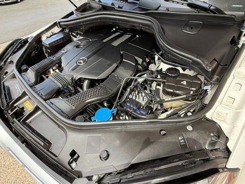 Used 2019 Mercedes-Benz GLS 450 4MATIC image 28