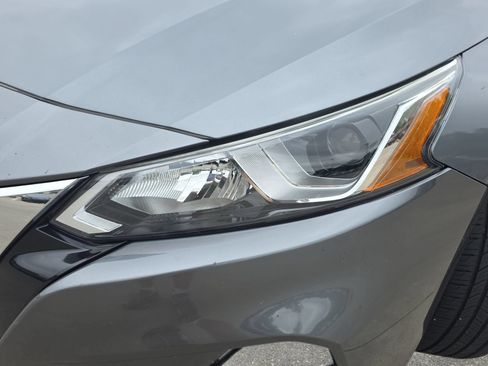 Used 2019 Nissan Altima 2.5 S FWD image 28