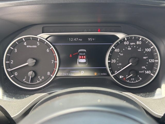 Used 2023 Nissan Rogue S FWD image 26