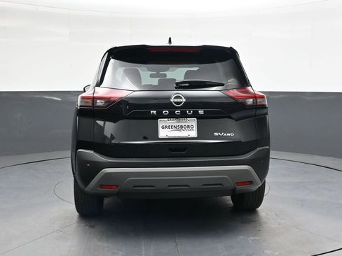 Used 2023 Nissan Rogue SV AWD/4WD image 4
