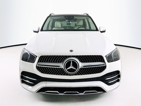 Used 2022 Mercedes-Benz GLE 450 GLE 450 w/ Revised AMG Line Exterior image 2