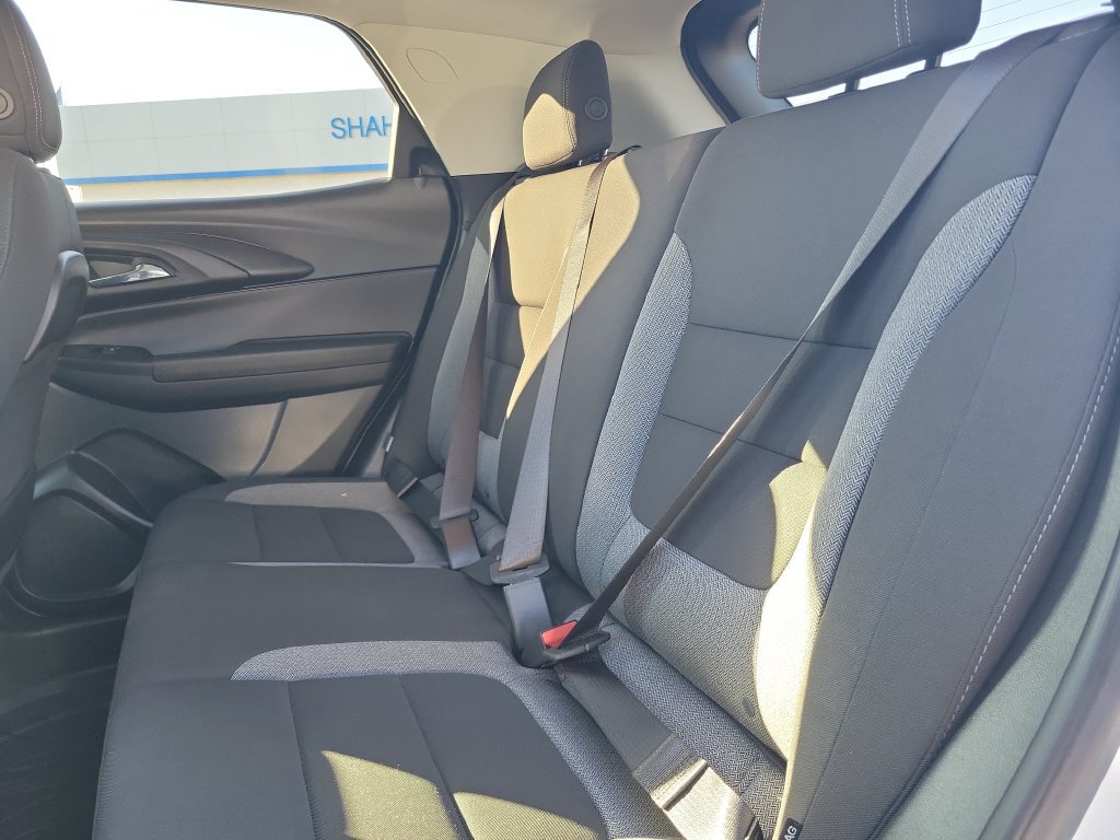 Used 2023 Chevrolet TrailBlazer LT FWD image 25