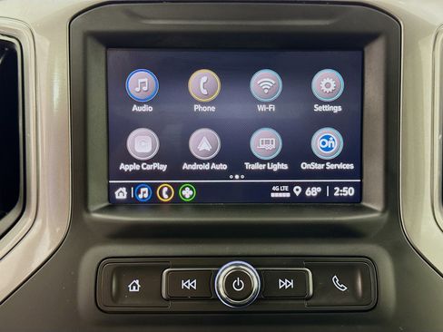 Used 2022 Chevrolet Silverado 1500 Custom image 13