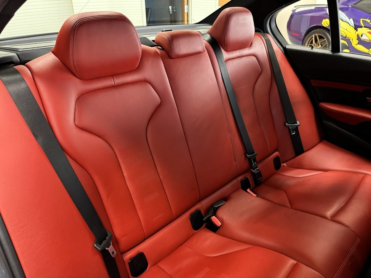 Used 2018 BMW M3 RWD image 54