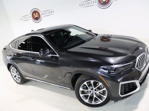 Used 2022 BMW X6 xDrive40i w/ Parking Assistance Package image 77