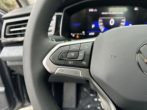 New 2026 Volkswagen Jetta SE image 17