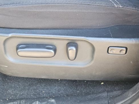 Used 2021 Toyota Tacoma TRD Off-Road image 28