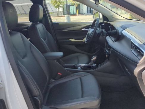 Used 2024 Buick Encore GX Sport Touring w/ Comfort Package FWD image 29
