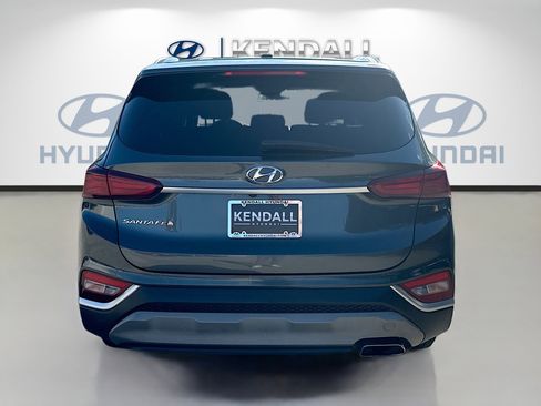 Used 2020 Hyundai Santa Fe SE image 5
