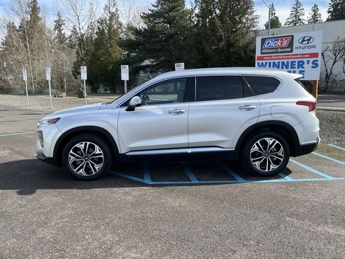 Used 2019 Hyundai Santa Fe Ultimate image 2